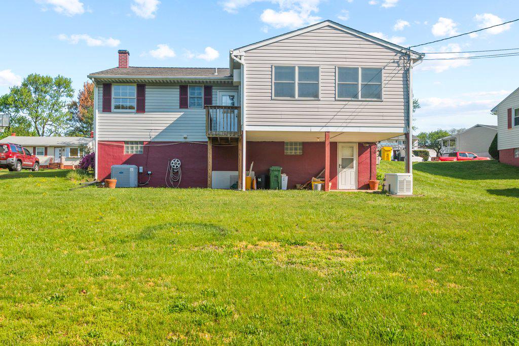 ARUNDEL HILLS - Residential