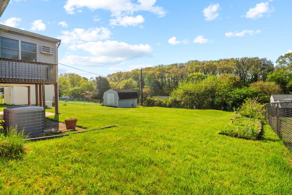 ARUNDEL HILLS - Residential