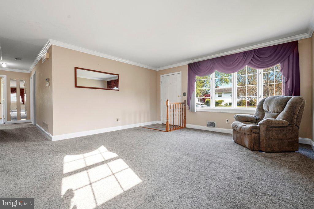 ARUNDEL HILLS - Residential