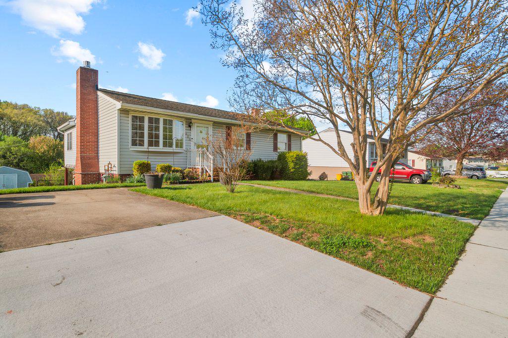 ARUNDEL HILLS - Residential