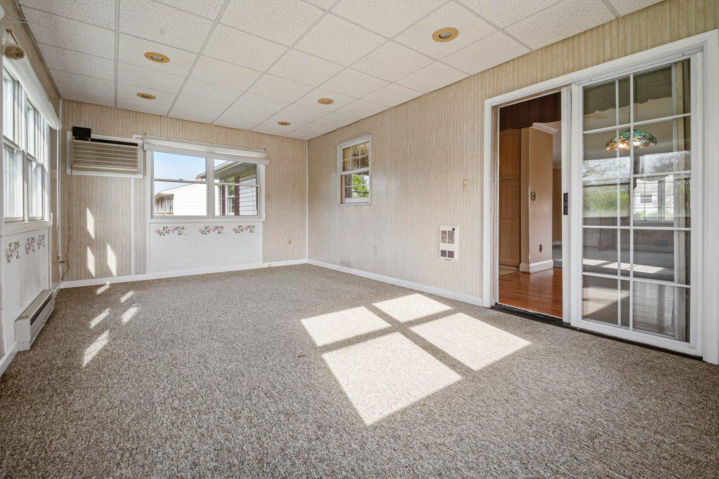 ARUNDEL HILLS - Residential