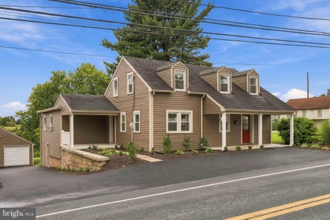 Homes For Sale - 1173 Newport Road<br/> Lancaster County, MANHEIM, PA 17545