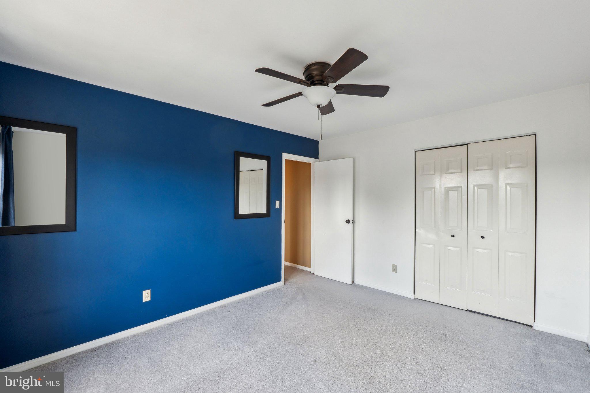 FAIRWAY ISLAND - Residential