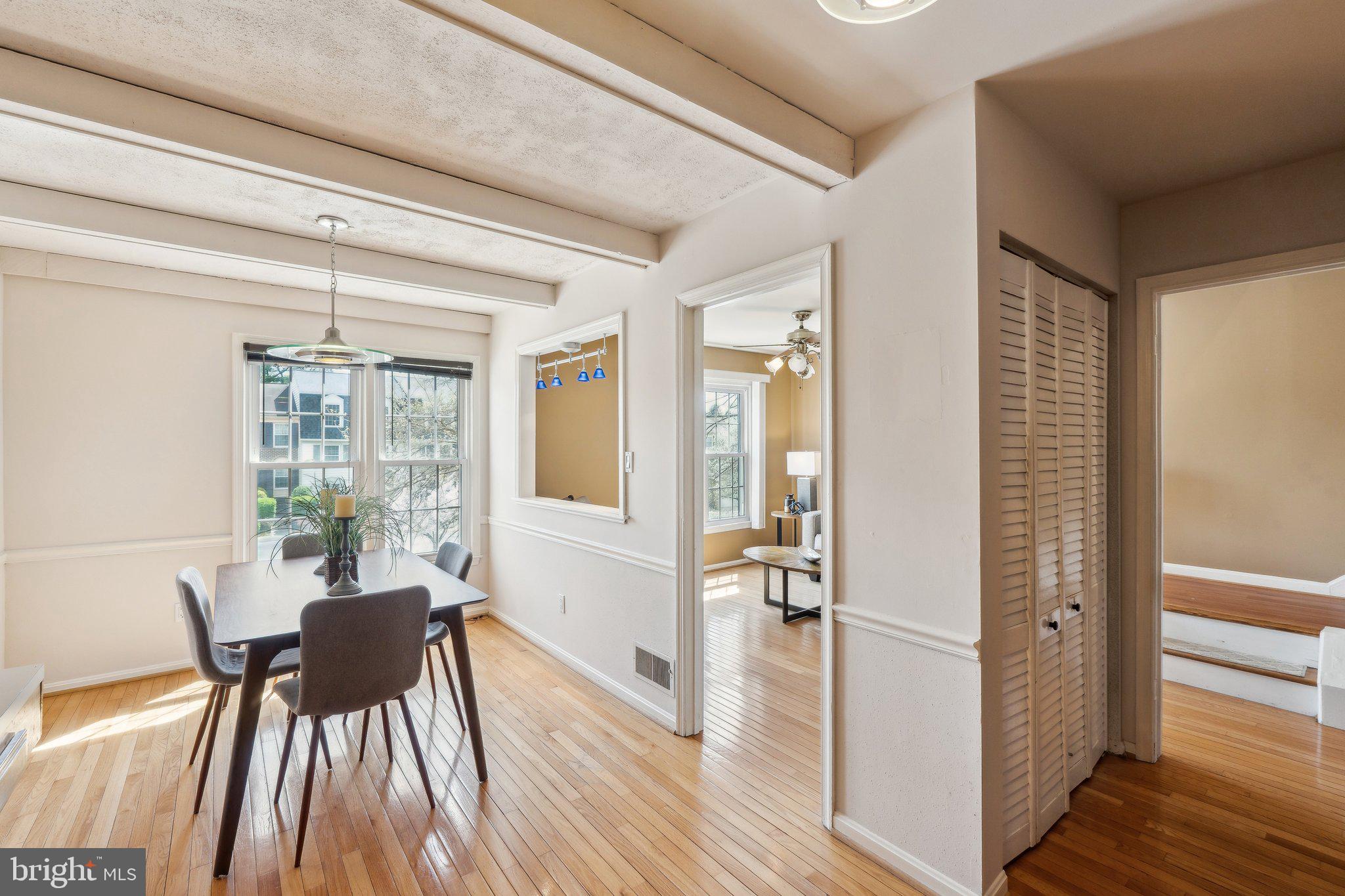 FAIRWAY ISLAND - Residential