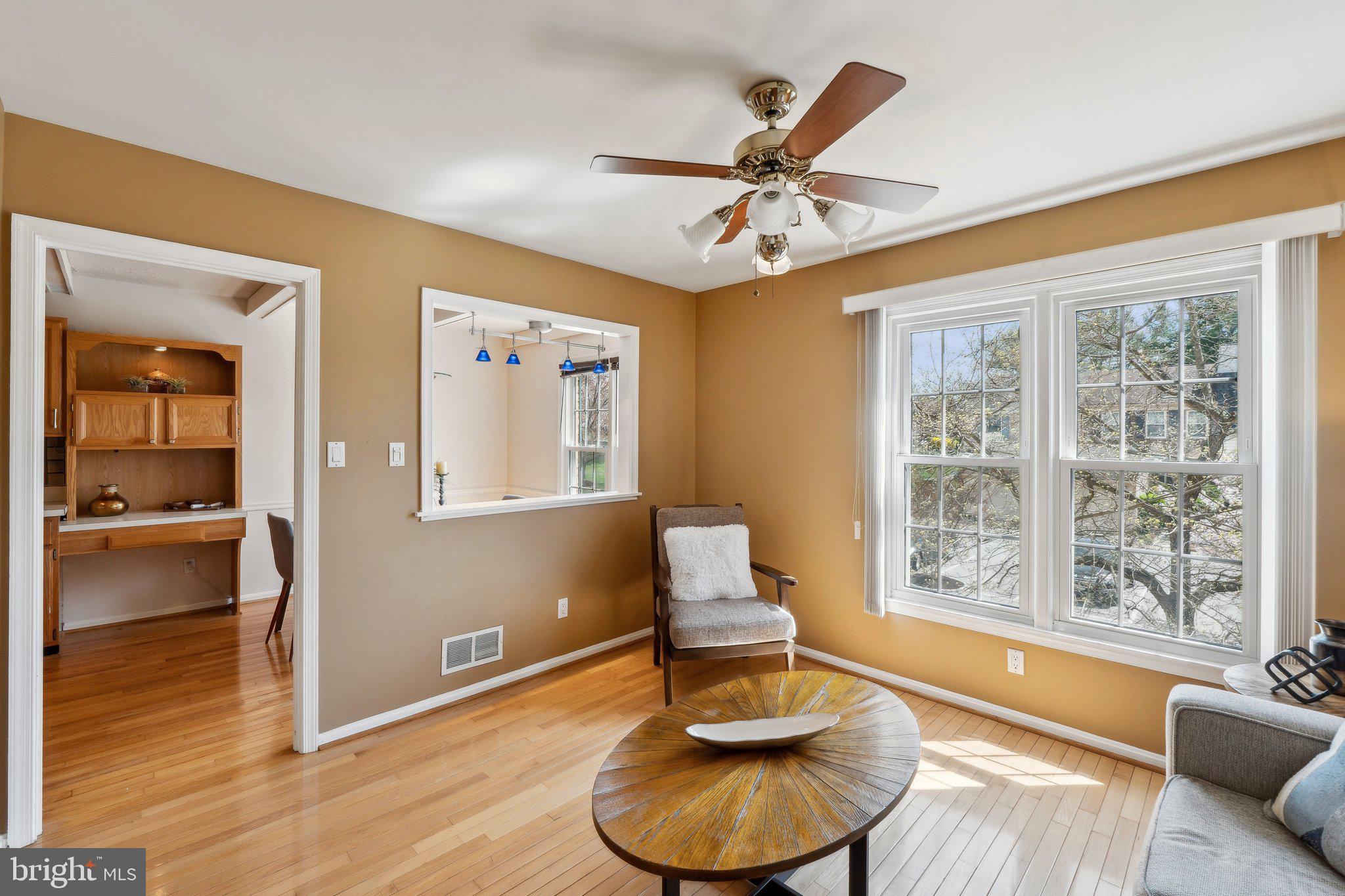 FAIRWAY ISLAND - Residential