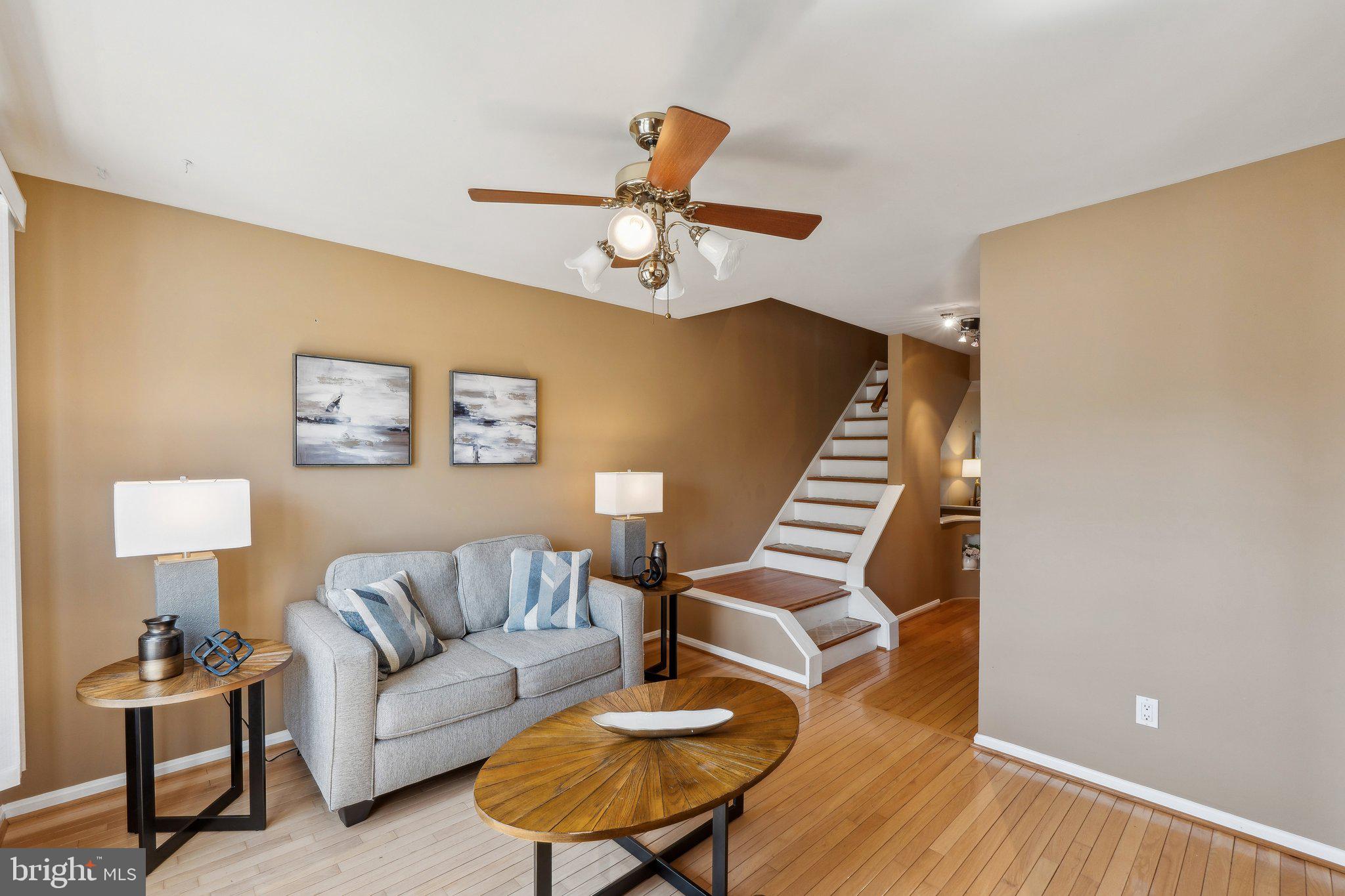 FAIRWAY ISLAND - Residential