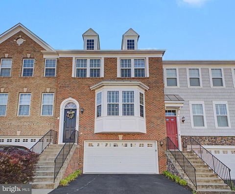 Photo of 16667 Danridge Manor Drive, WOODBRIDGE, VA 22191 (MLS # VAPW2119476)