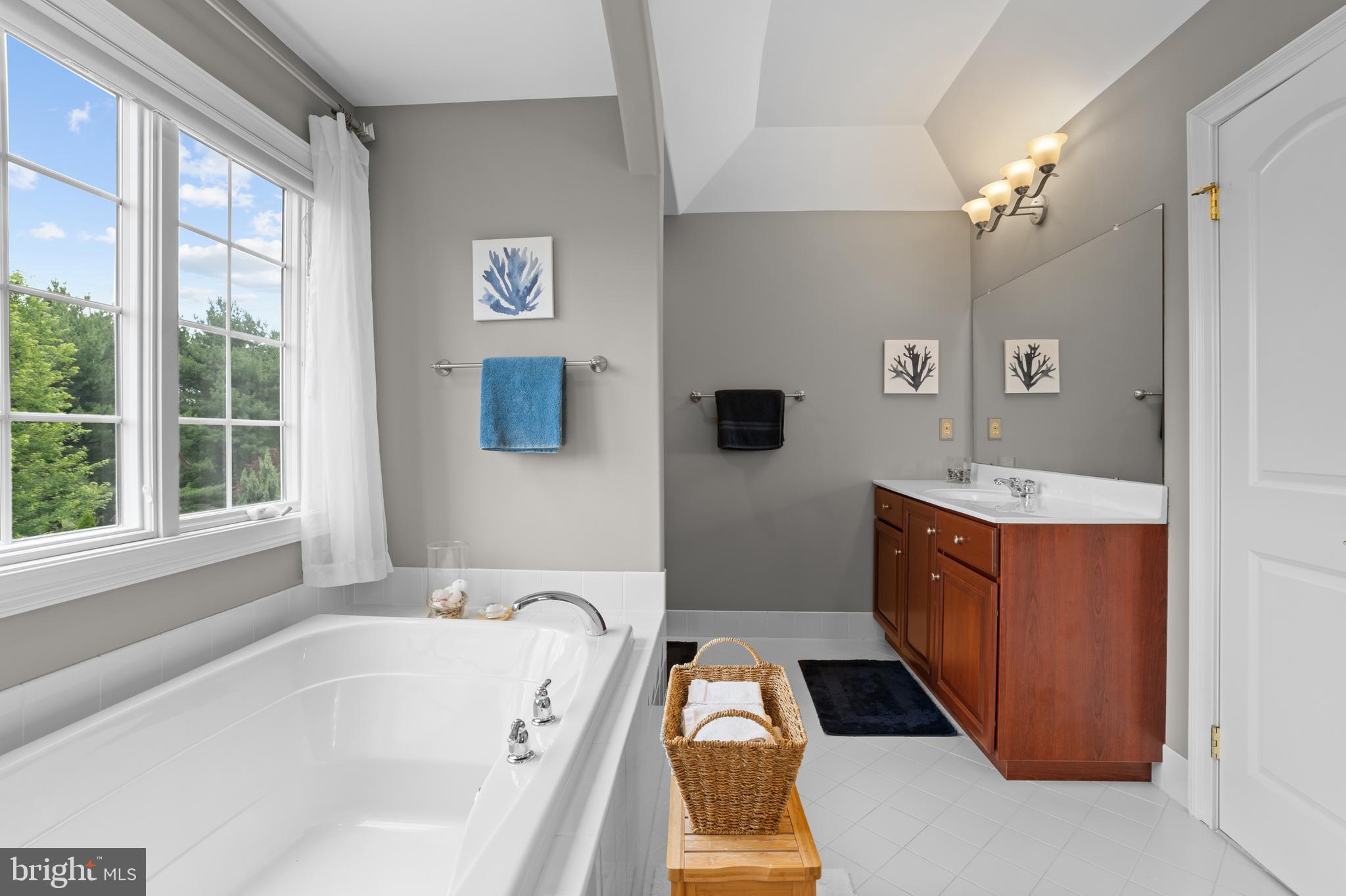 CLUB VIEW AT INDIAN - Residential