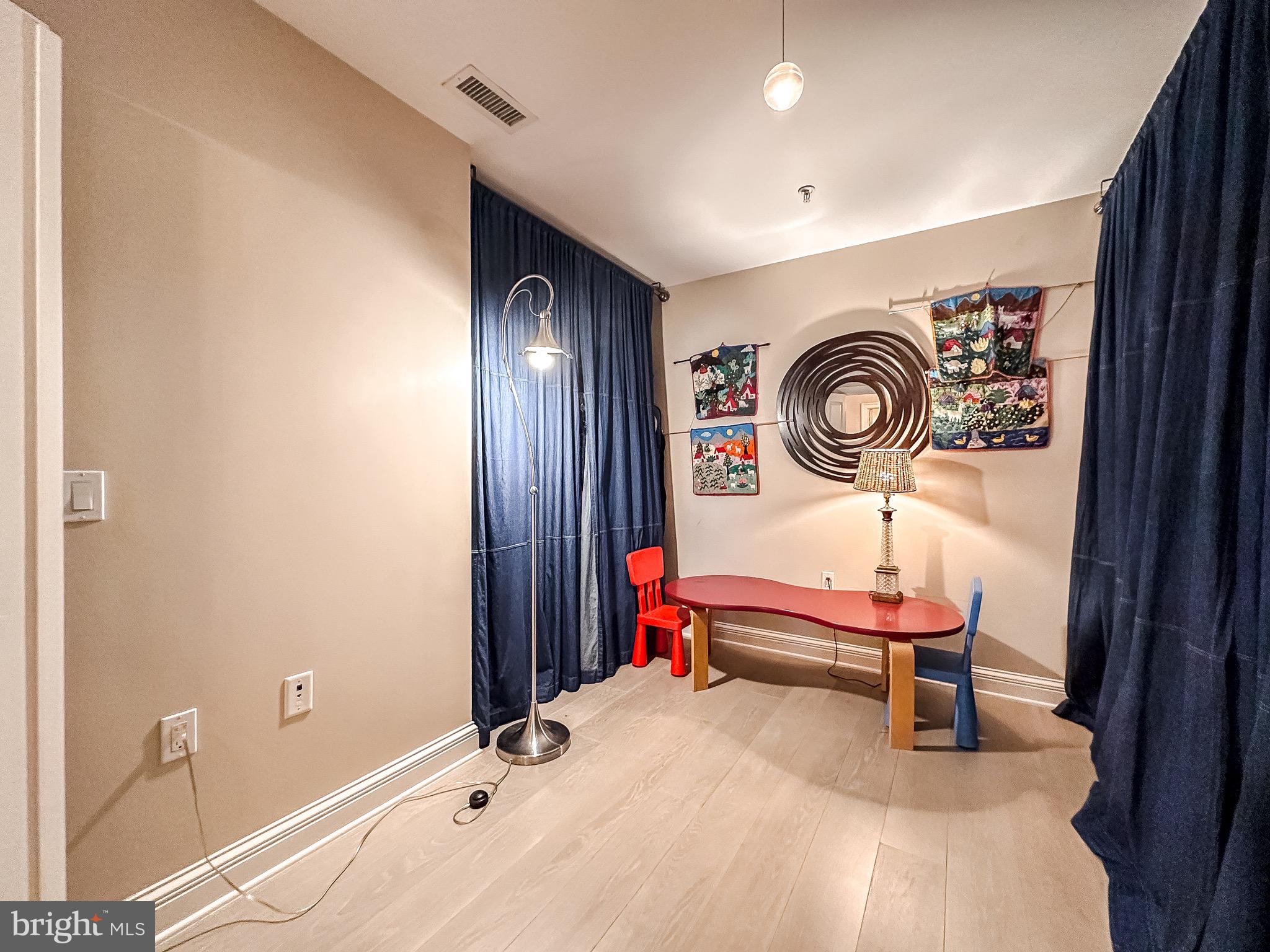 INNER HARBOR - Residential