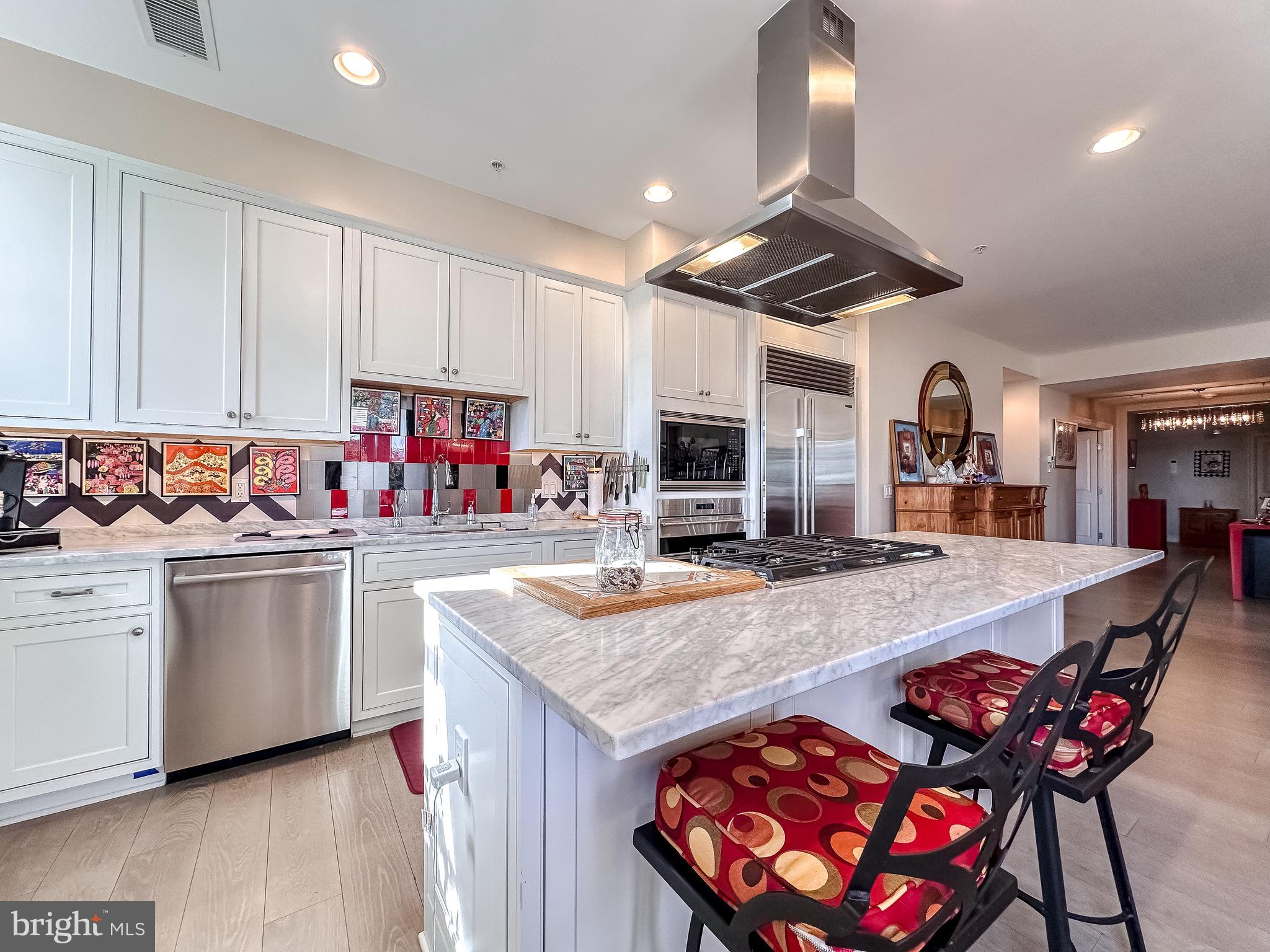 INNER HARBOR - Residential