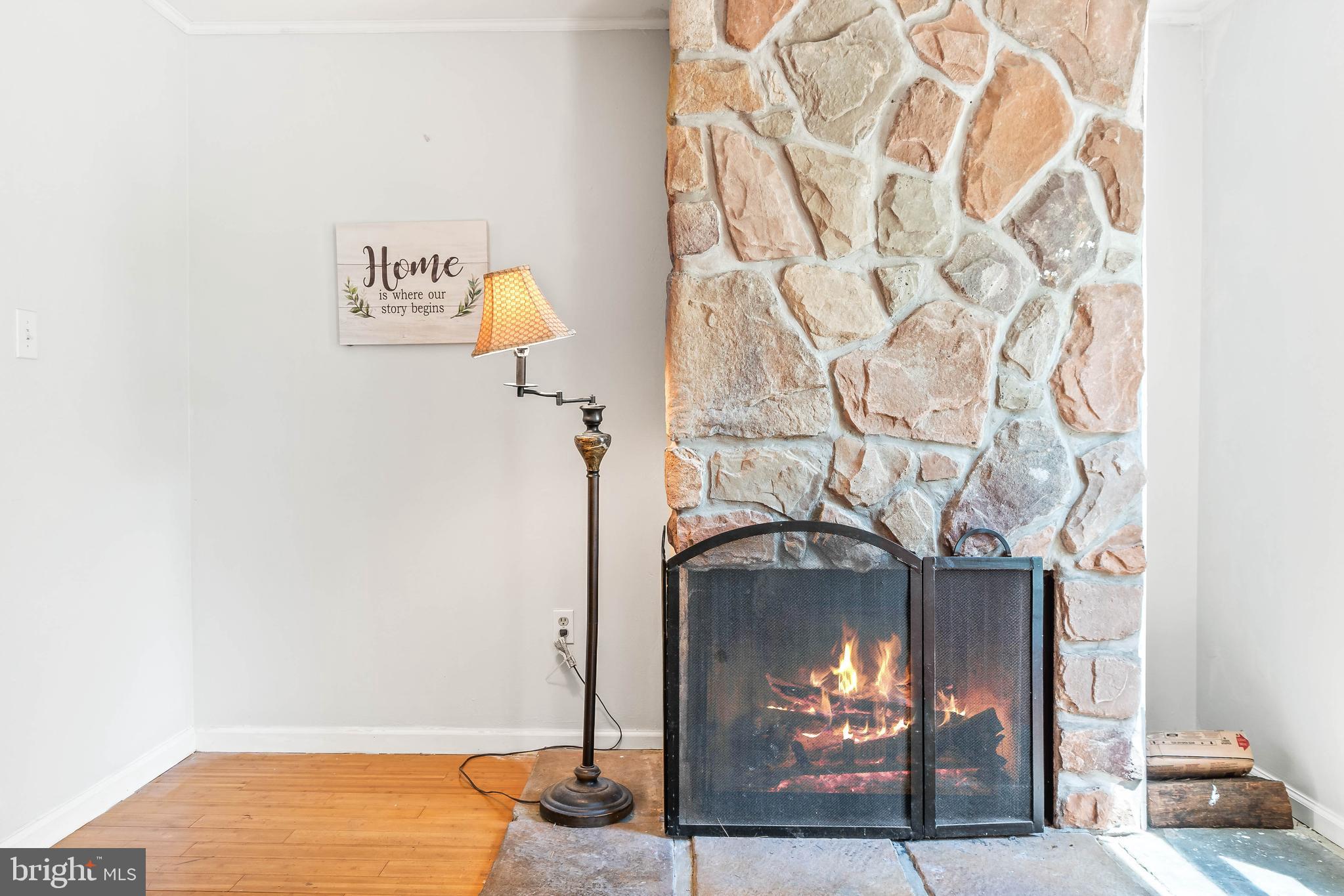 SNOWDEN OAKS - Residential