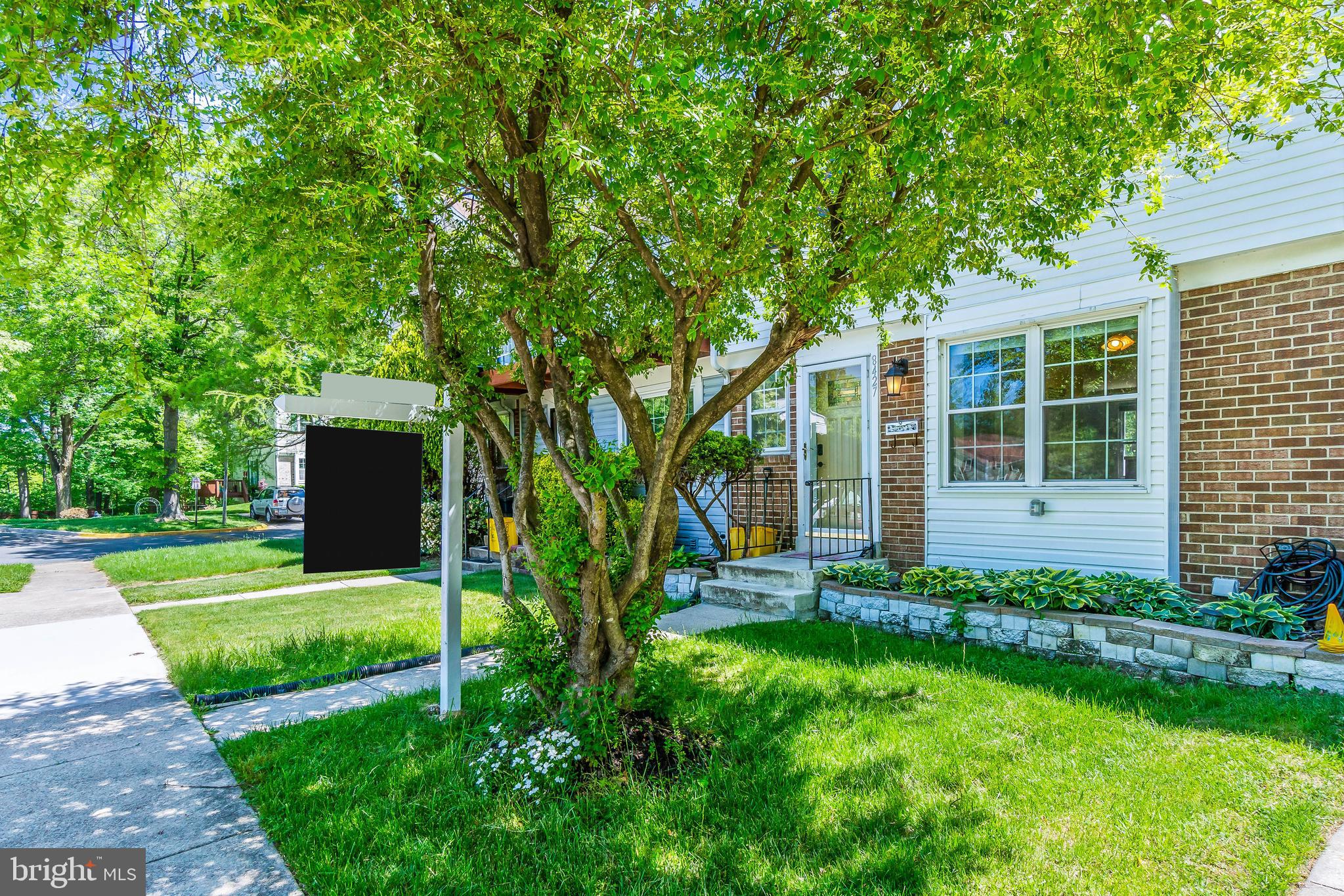 SNOWDEN OAKS - Residential