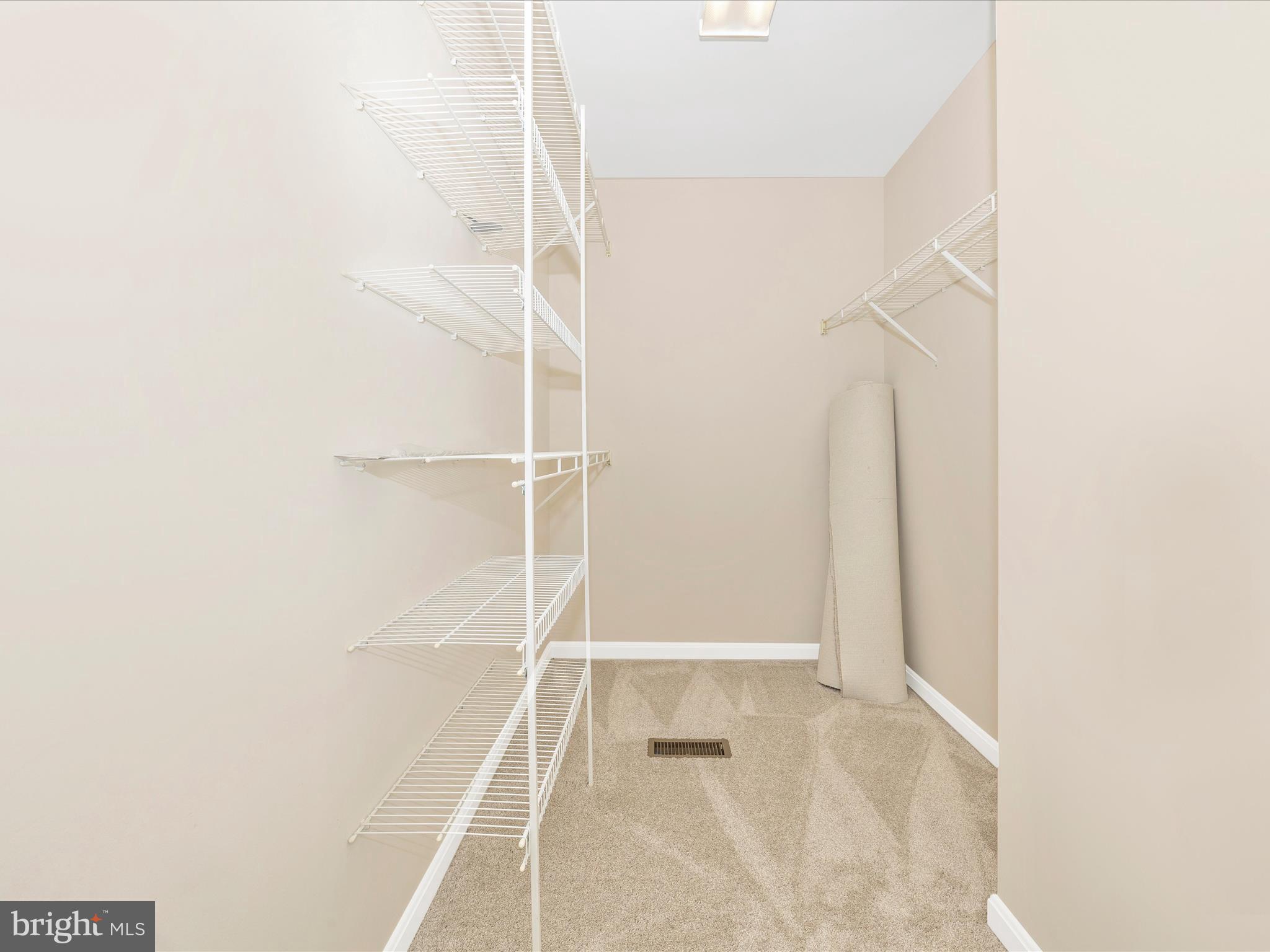 NORTH CROSSING - Residential