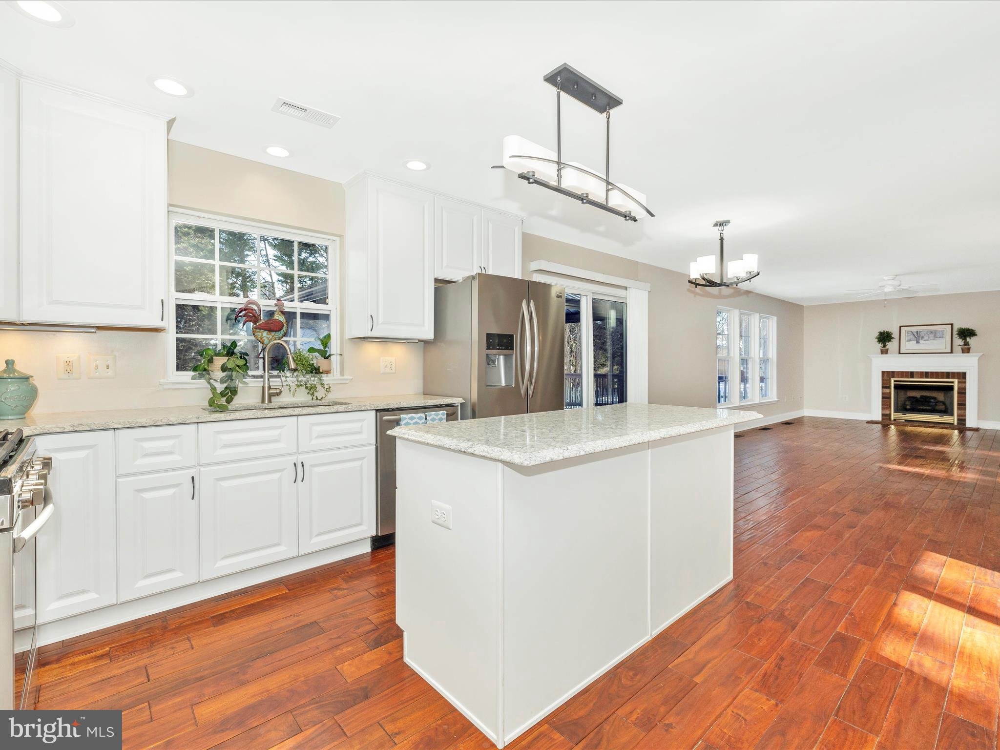 NORTH CROSSING - Residential