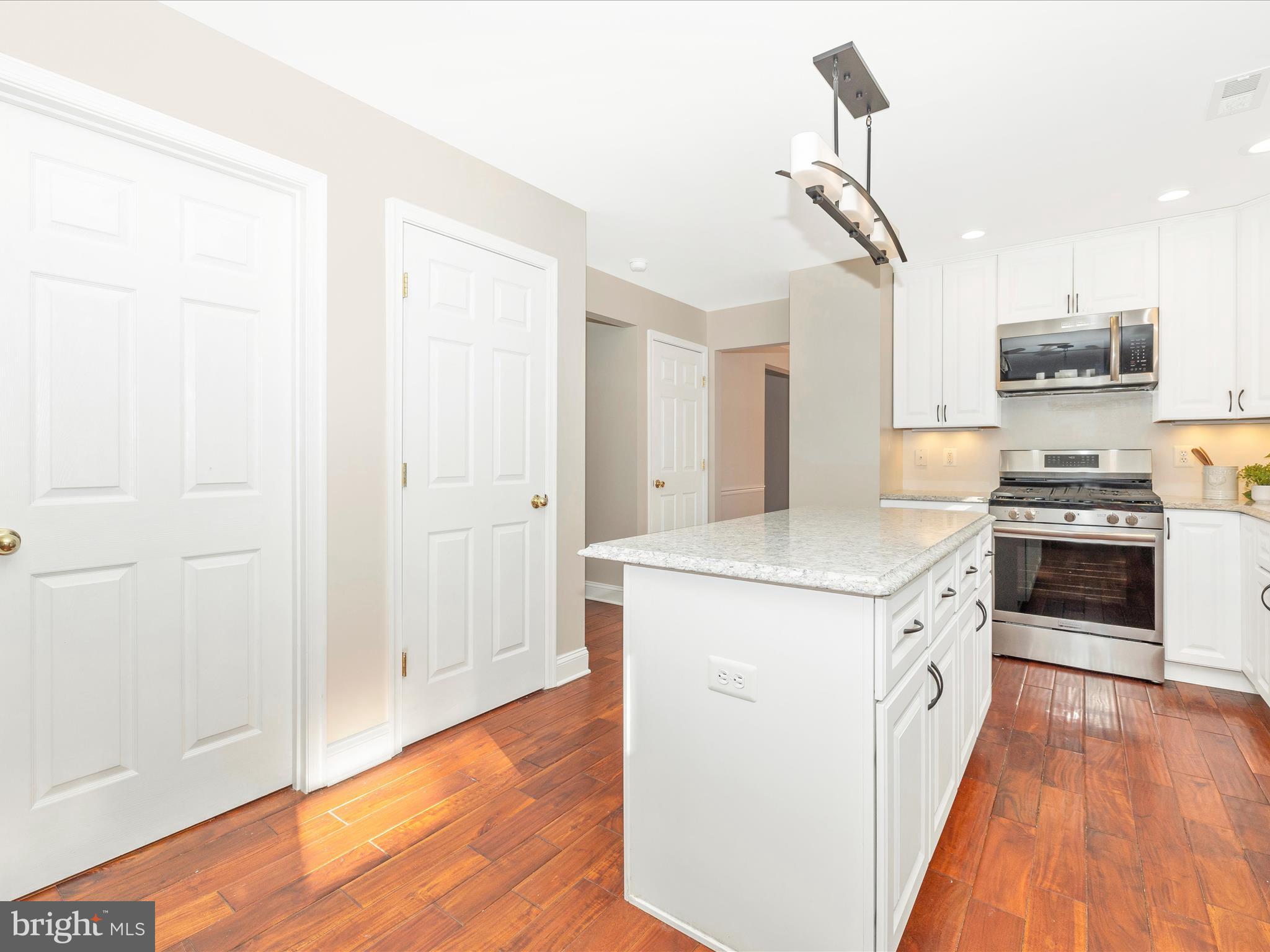 NORTH CROSSING - Residential