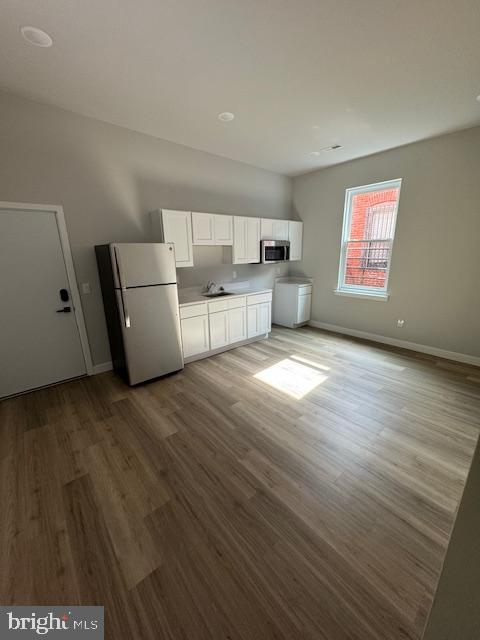TEMPLE UNIVERSITY - Residential Lease