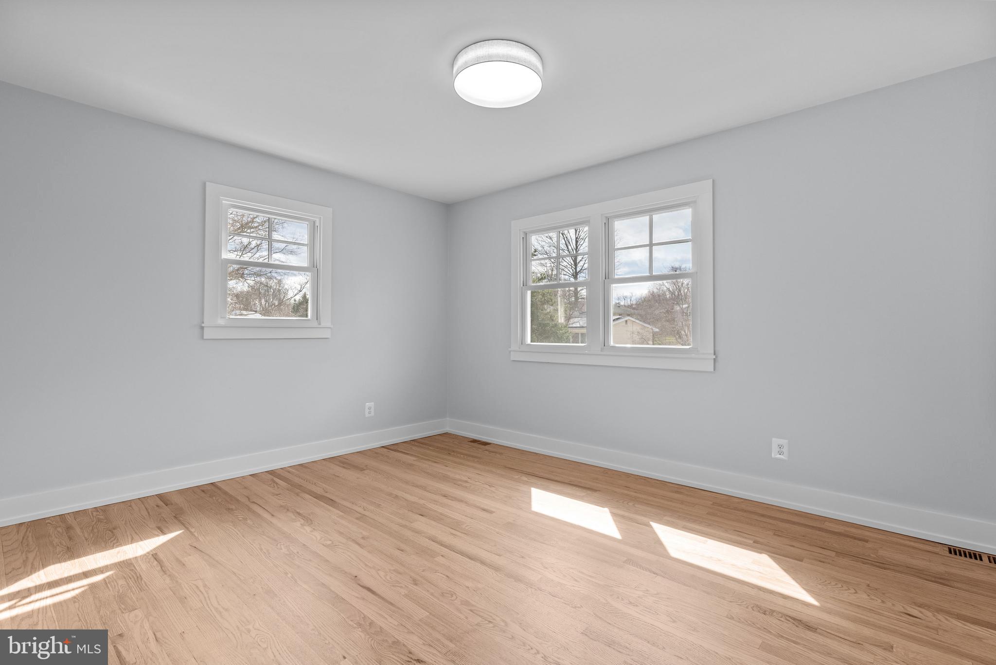 ADMIRAL HEIGHTS - Residential