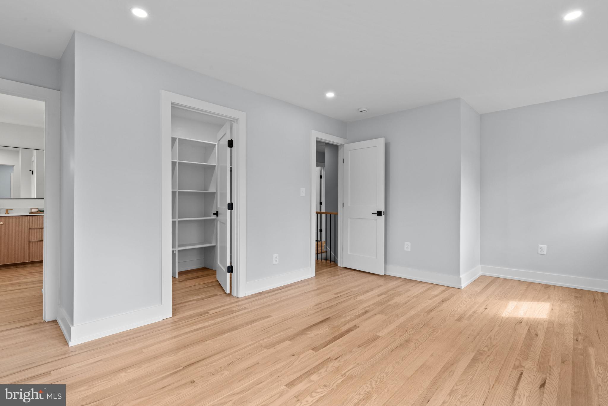 ADMIRAL HEIGHTS - Residential