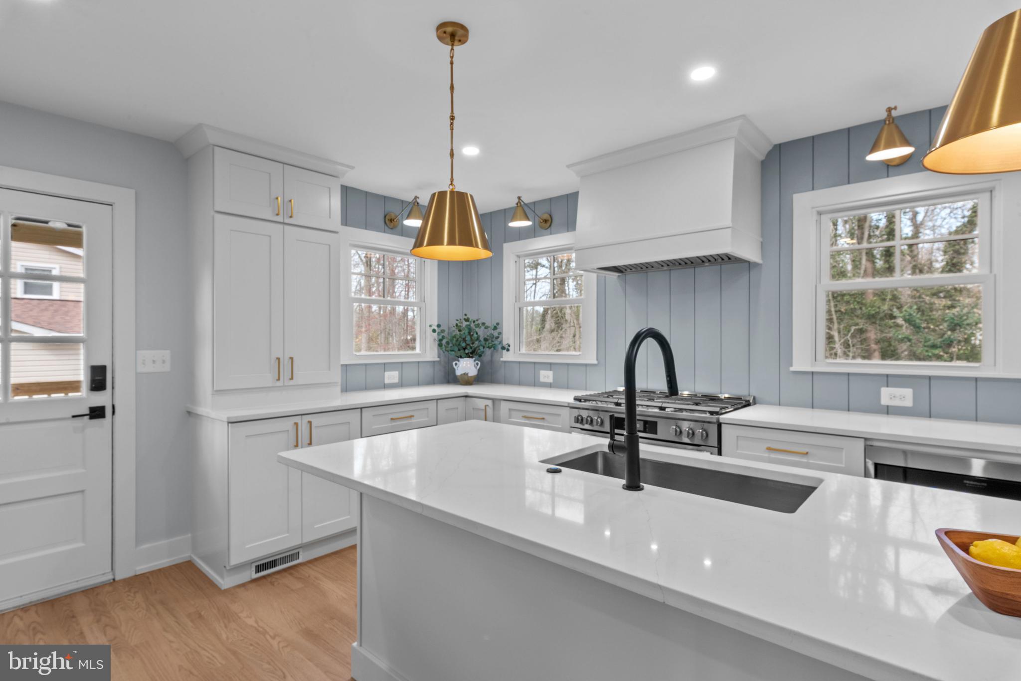 ADMIRAL HEIGHTS - Residential