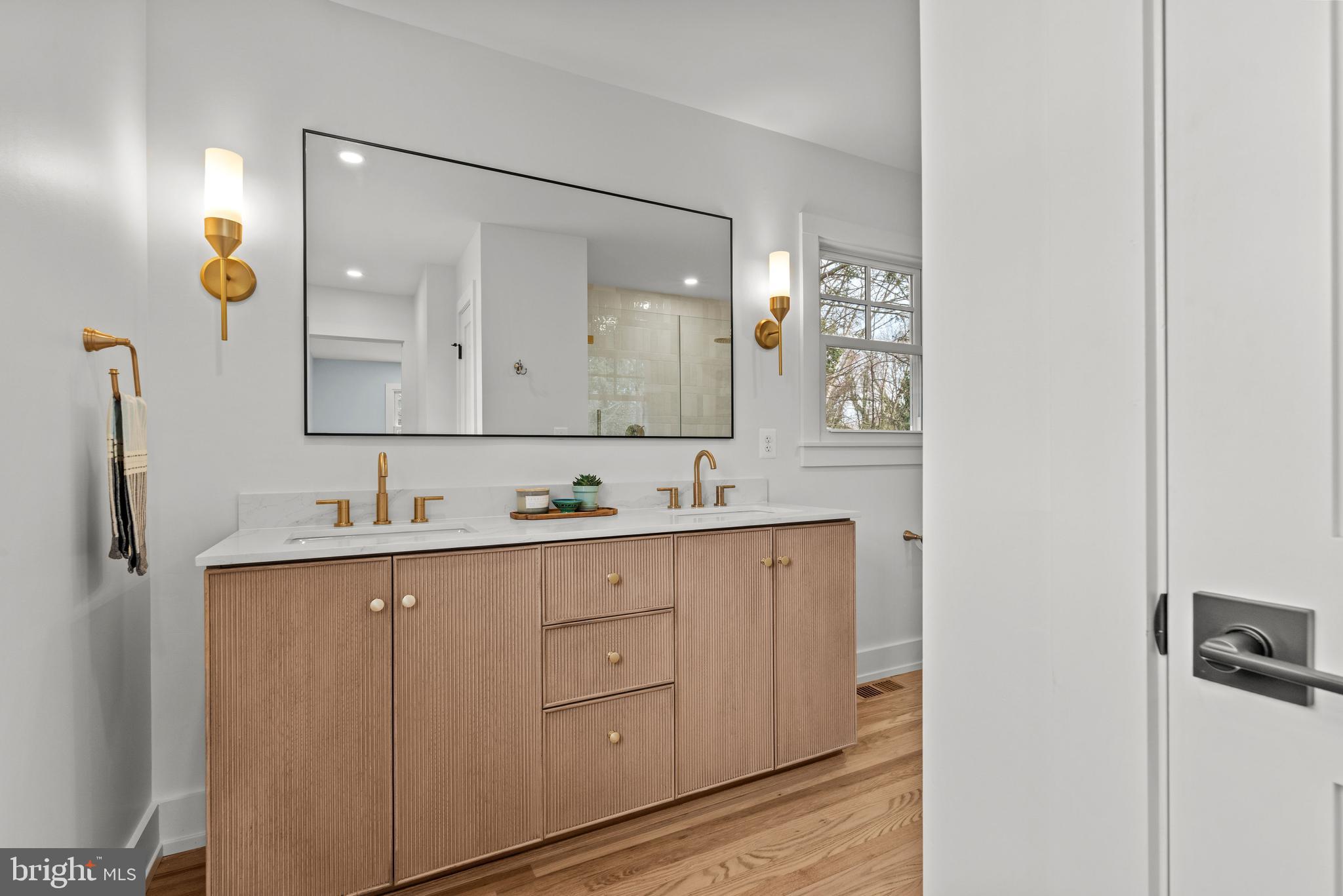 ADMIRAL HEIGHTS - Residential