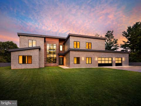 Photo of 298 Paoli Pike, MALVERN, PA 19355 (MLS # PACT2125086)