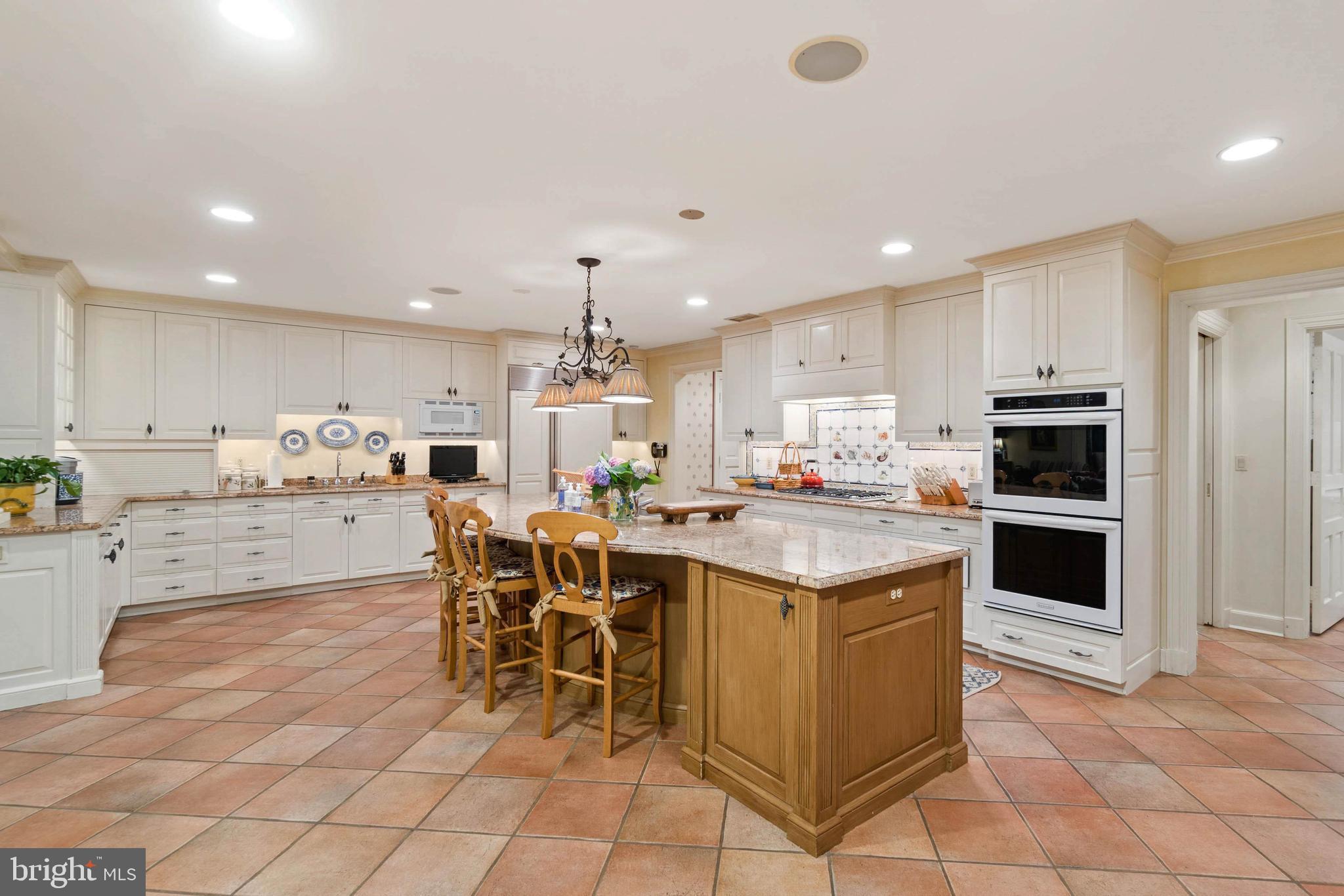 GREENSPRING VALLEY - Residential