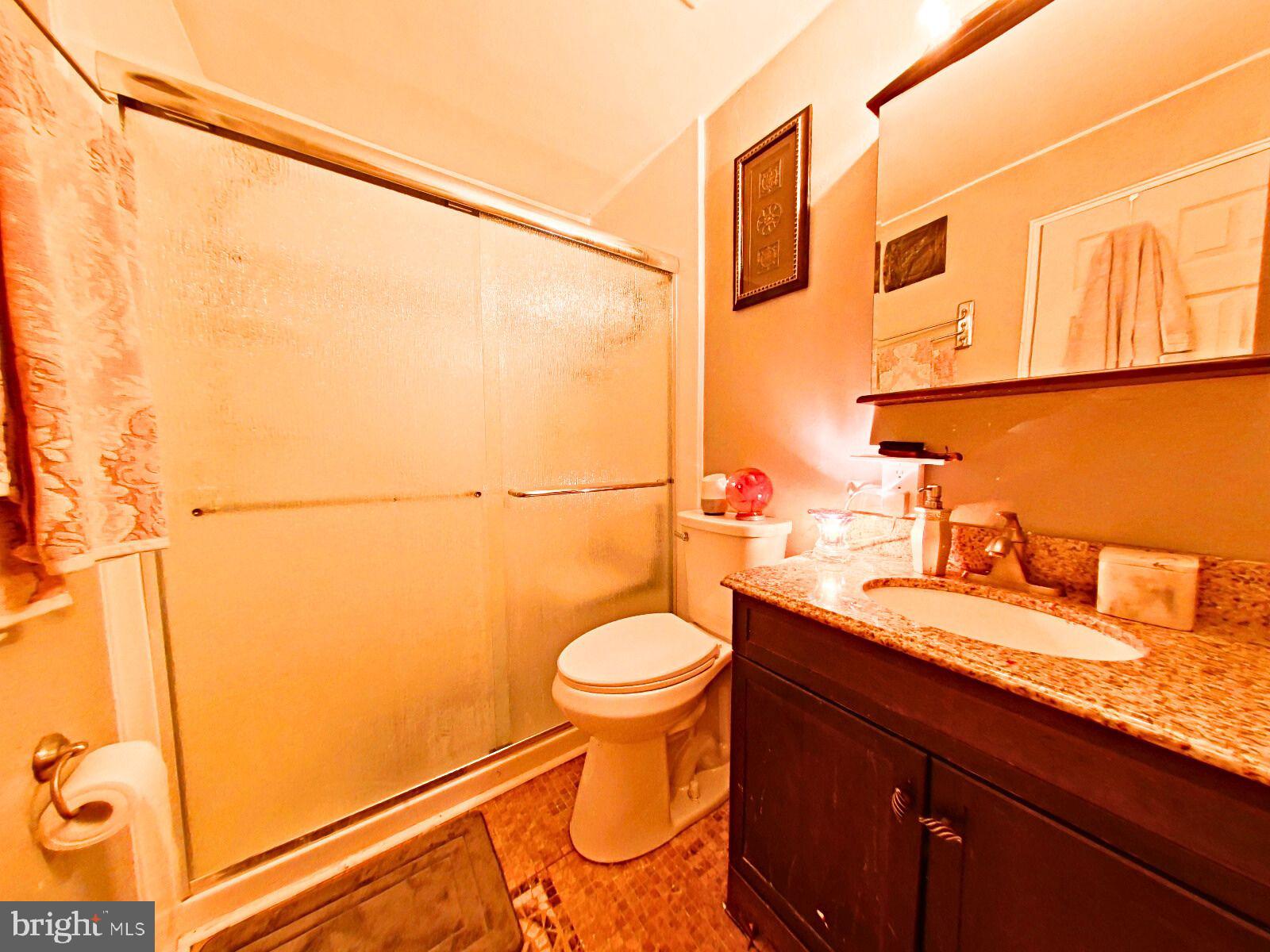 CONTEMPORARY VLG - Residential