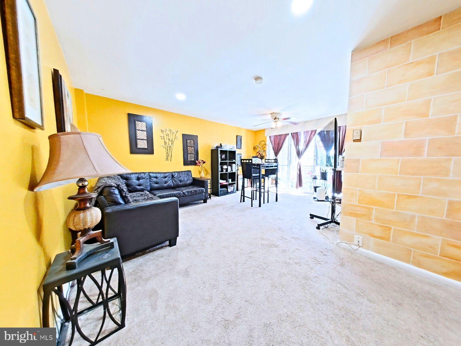 100 E GLENOLDEN AVENUE E-21