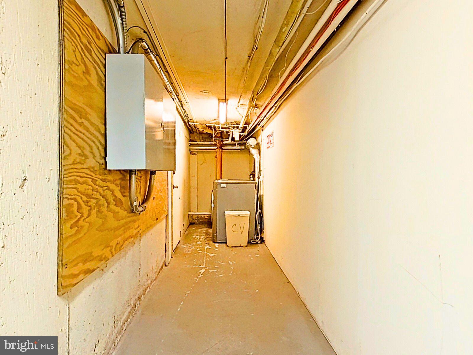 CONTEMPORARY VLG - Residential