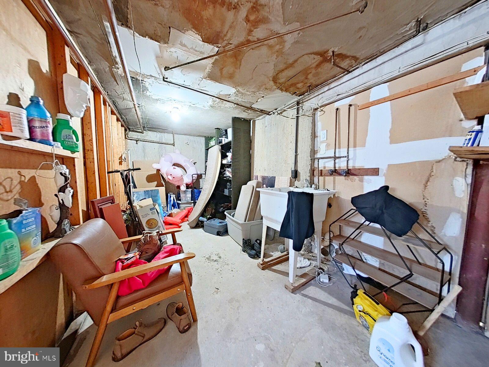 CONTEMPORARY VLG - Residential