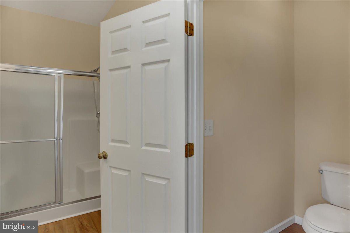 COUNTRY MANOR - Residential