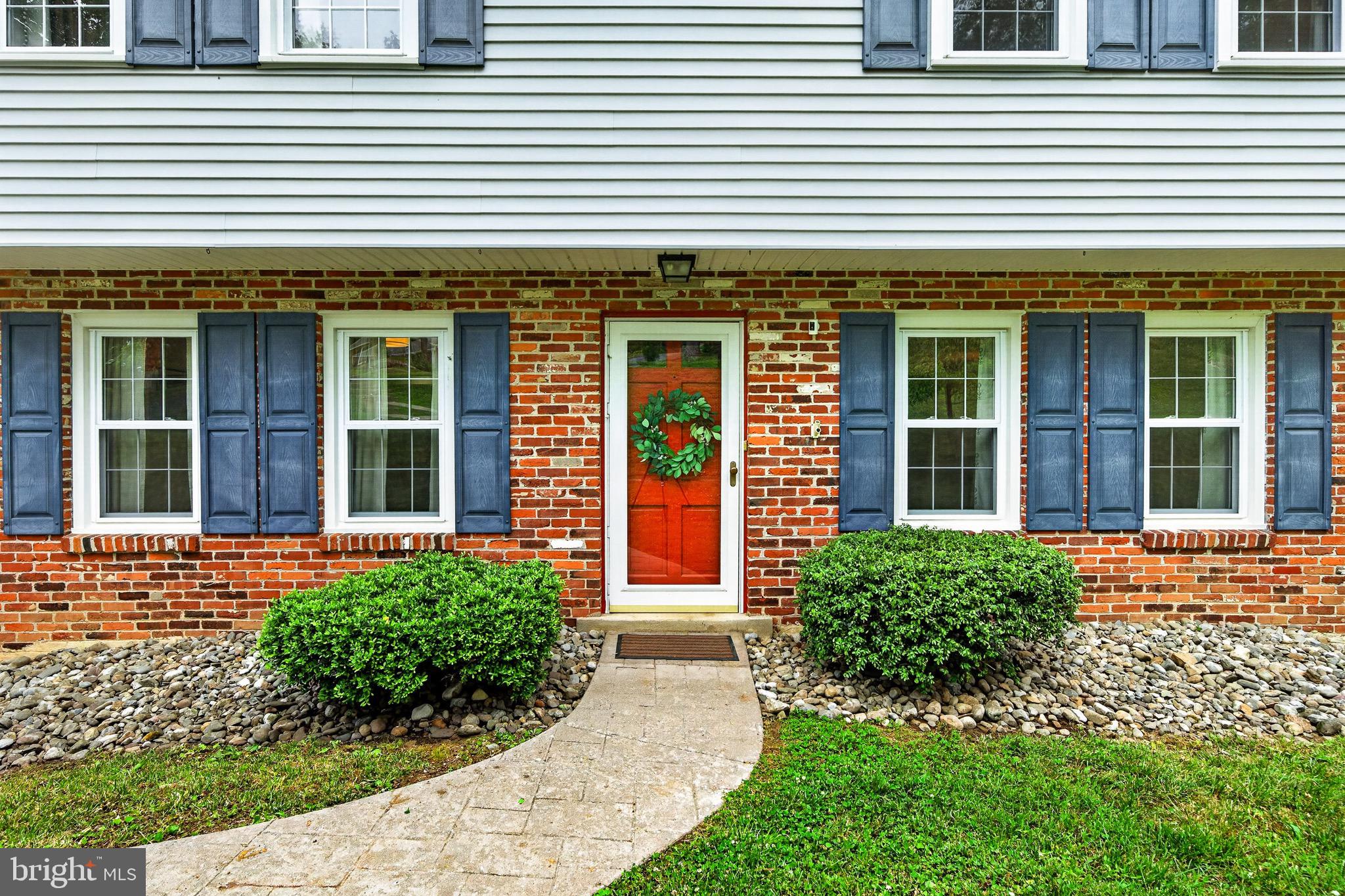 1518 WOODLAND ROAD
