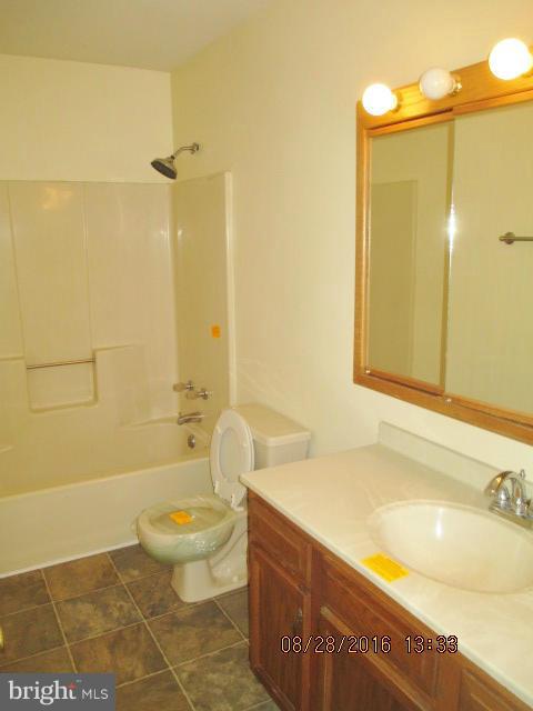 HUNTERS MILL - Residential