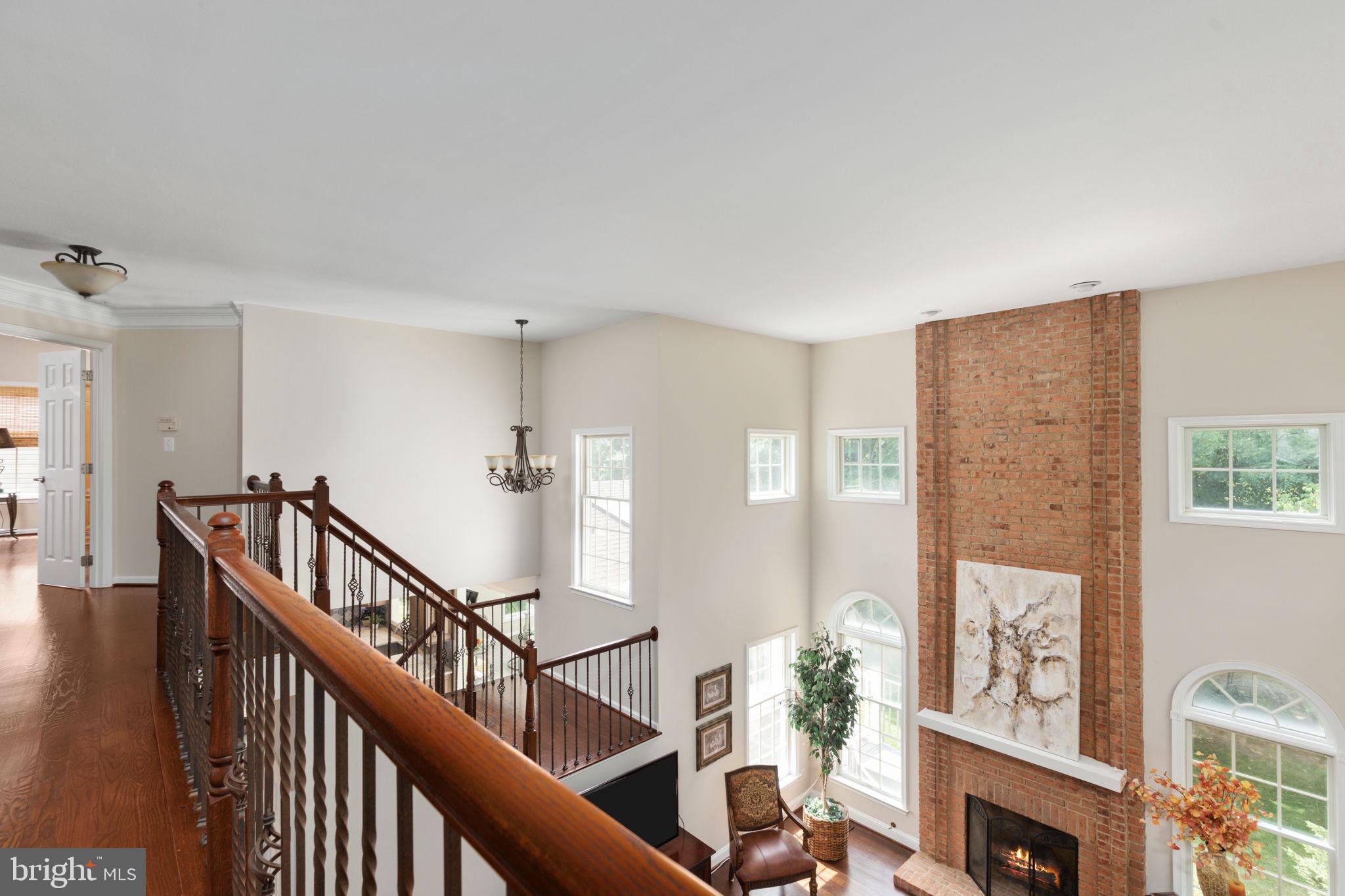 CENTURY OAK - Residential