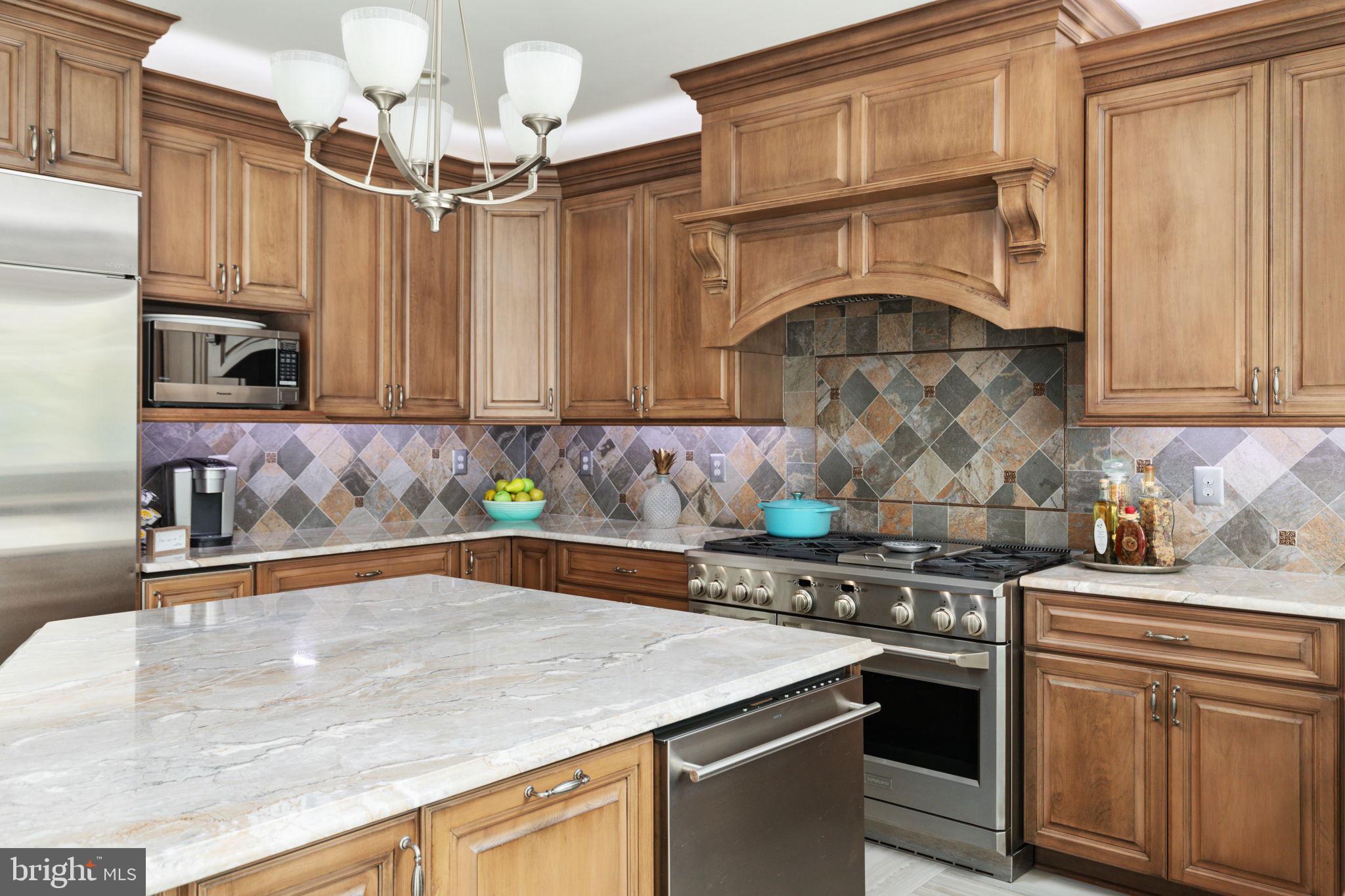 CENTURY OAK - Residential