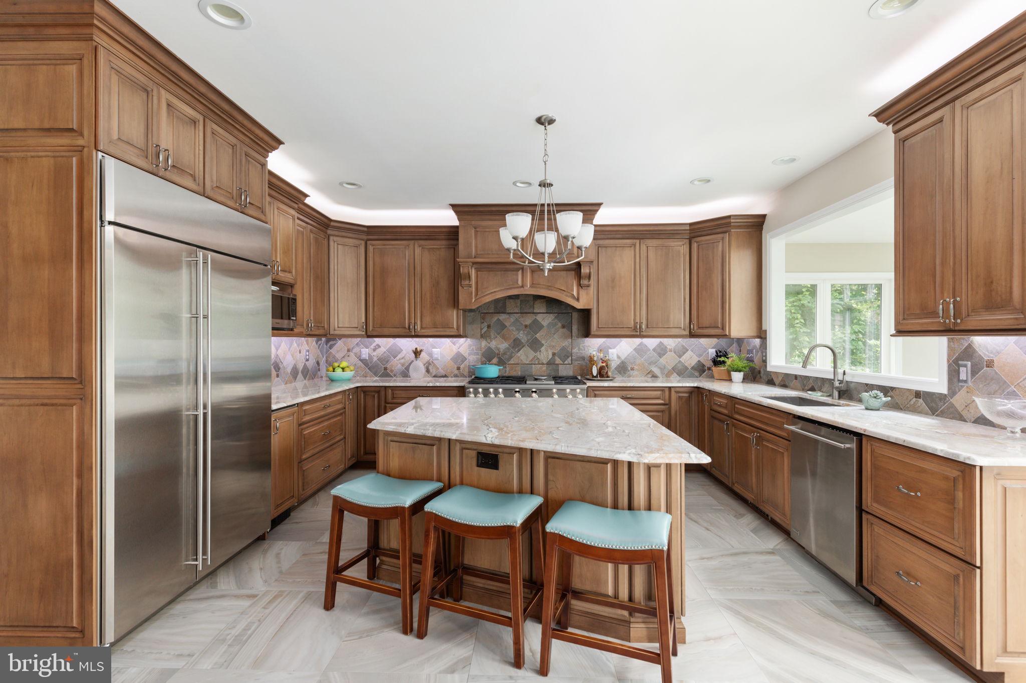 CENTURY OAK - Residential