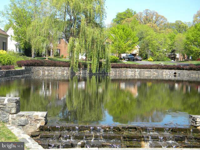 CENTURY OAK - Residential