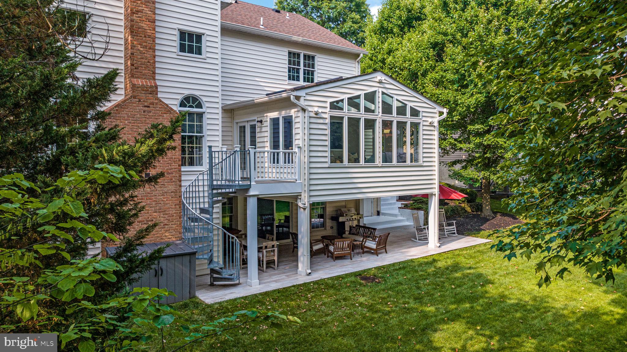 CENTURY OAK - Residential