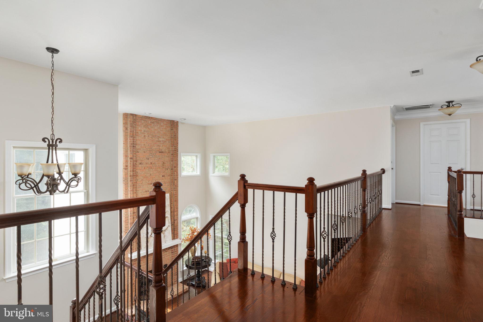 CENTURY OAK - Residential