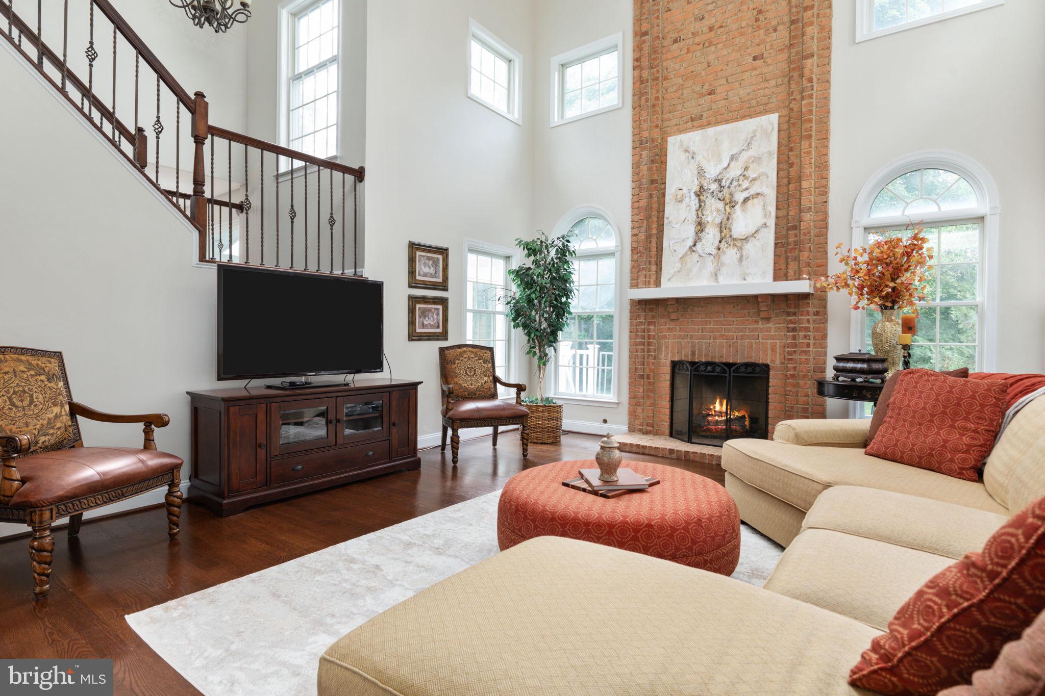 CENTURY OAK - Residential