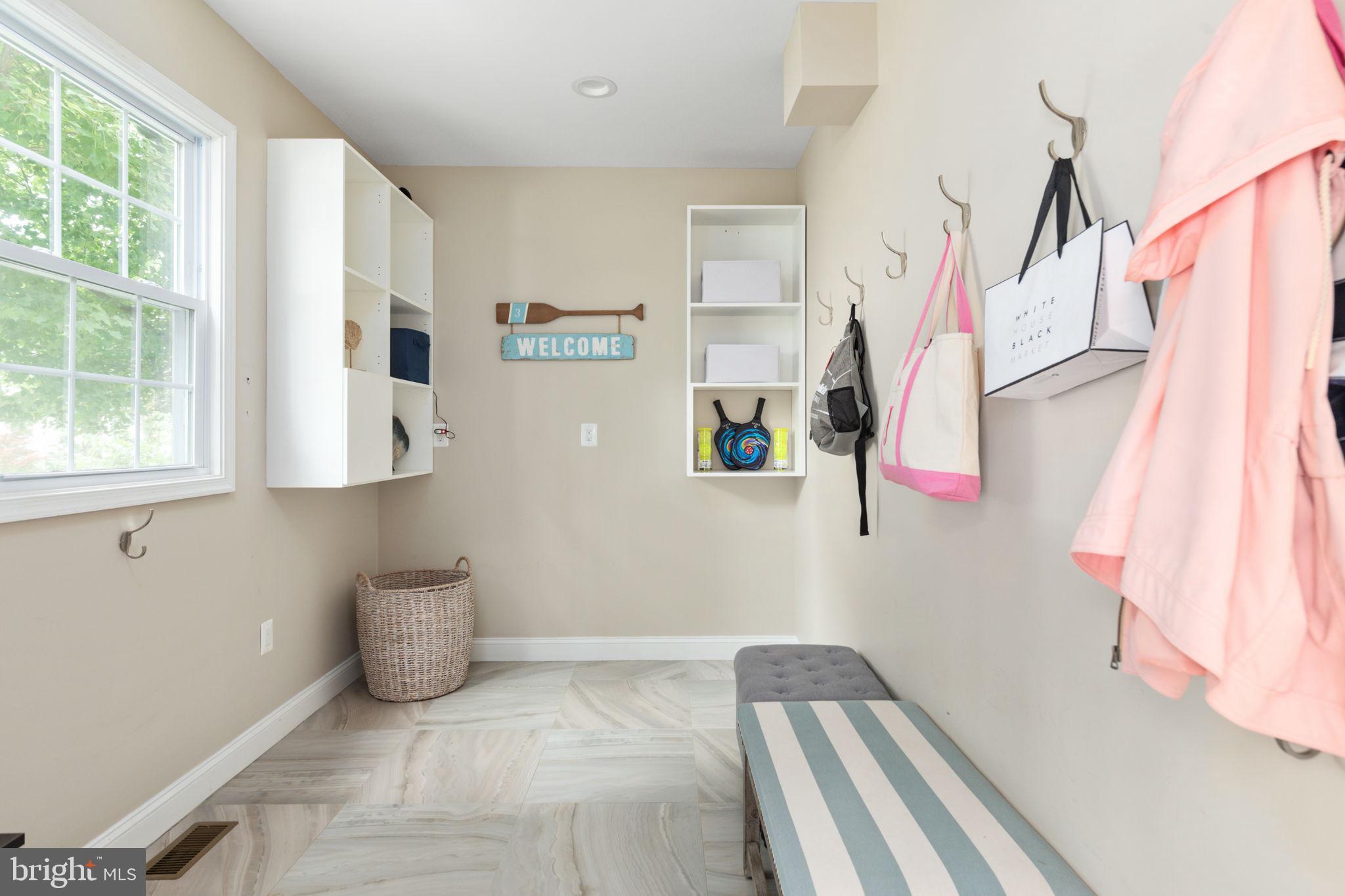 CENTURY OAK - Residential