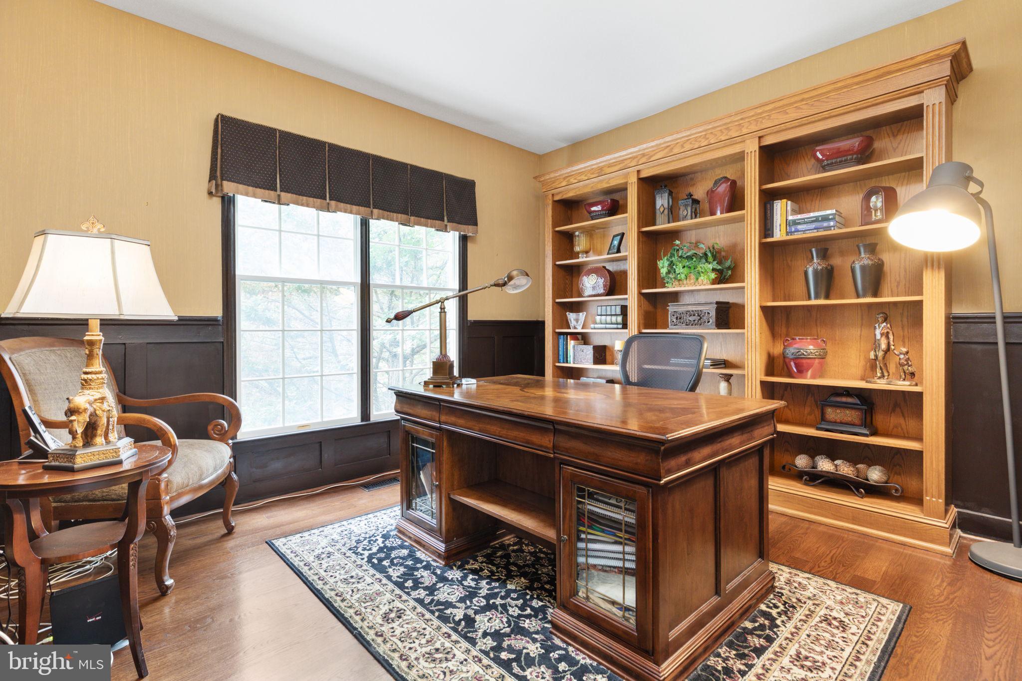 CENTURY OAK - Residential