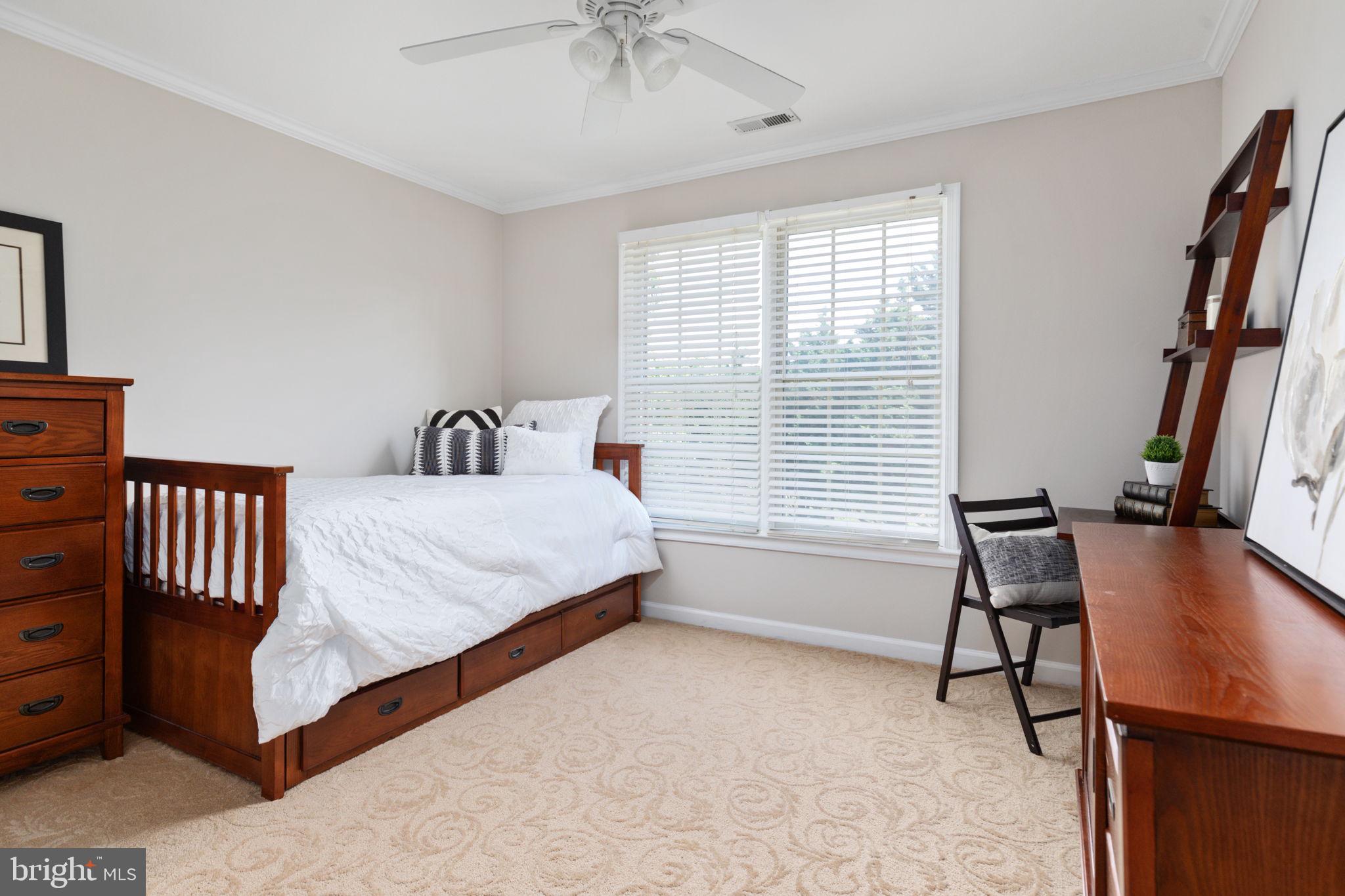 CENTURY OAK - Residential