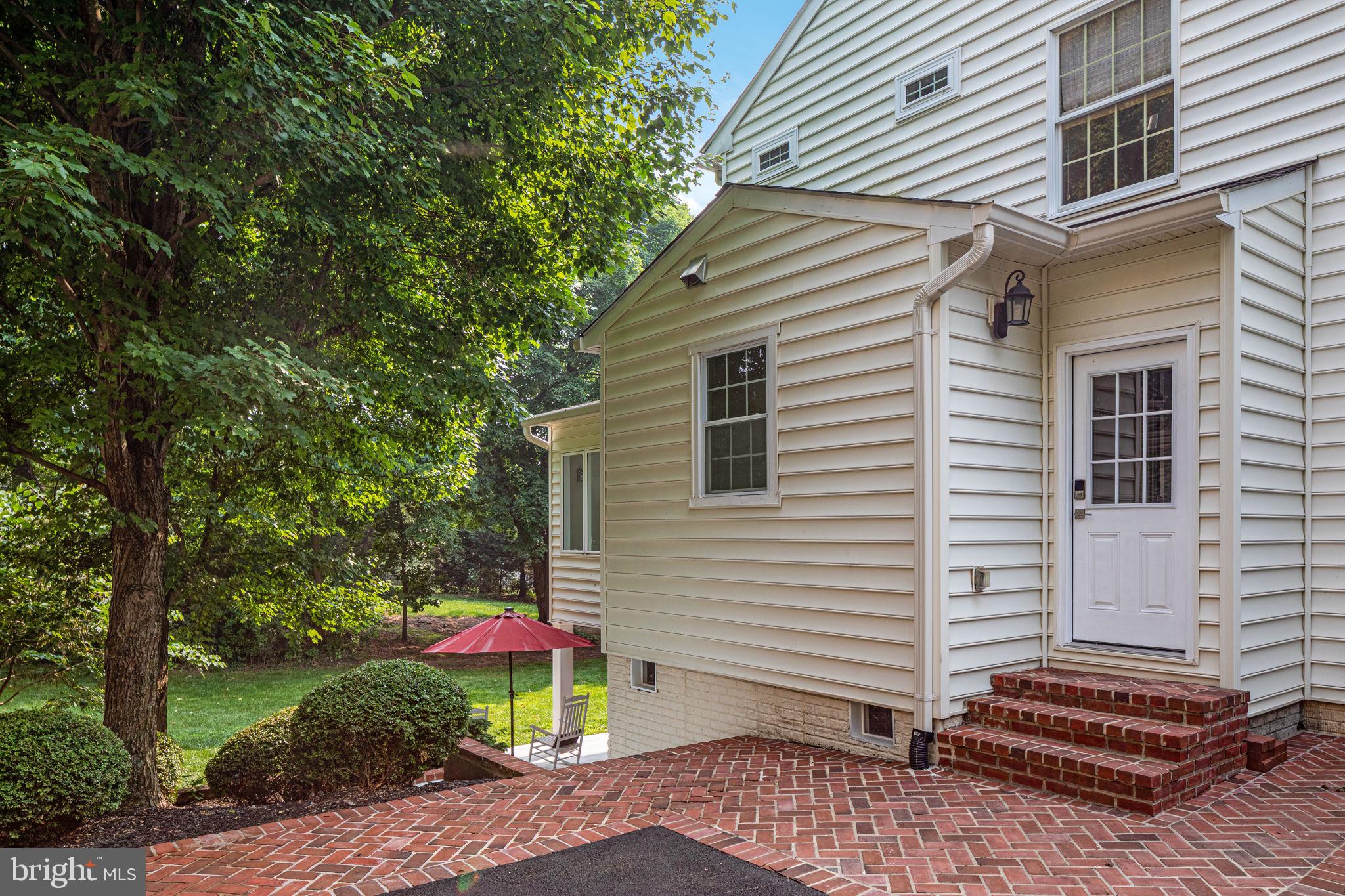 CENTURY OAK - Residential