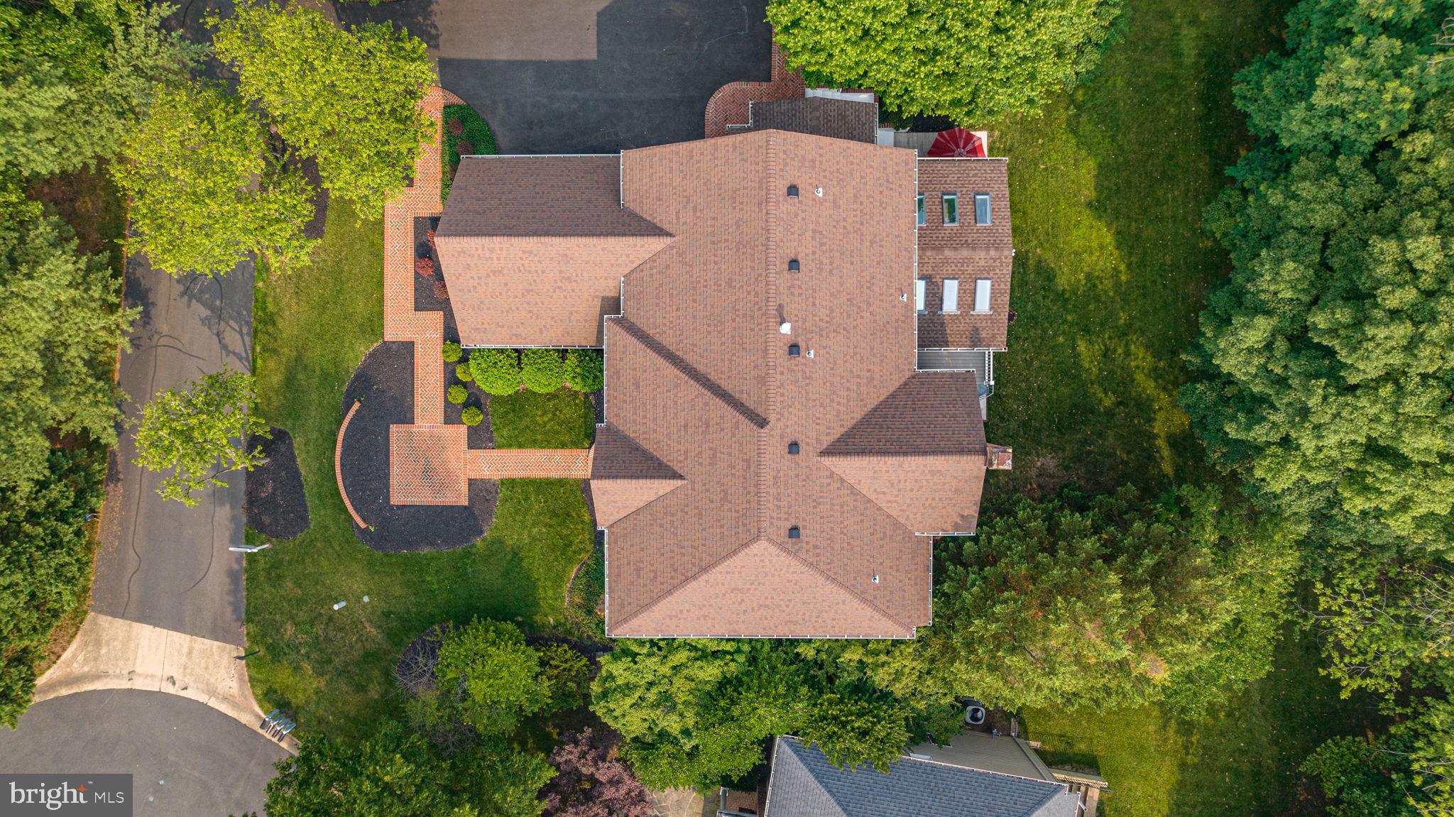 CENTURY OAK - Residential