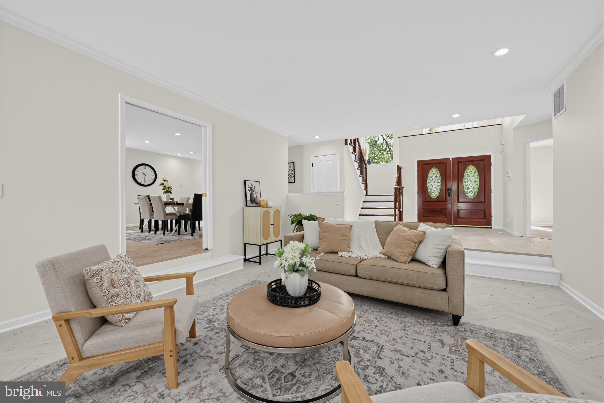 6 BUNNING DRIVE