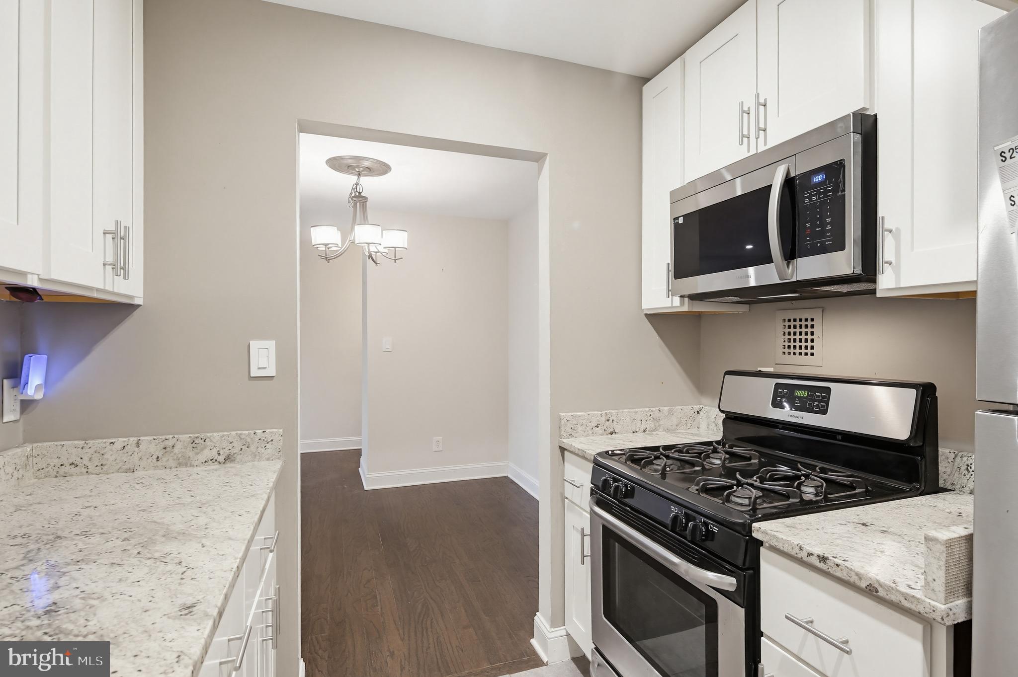 VILLAGE OF WILDE LAKE - Residential
