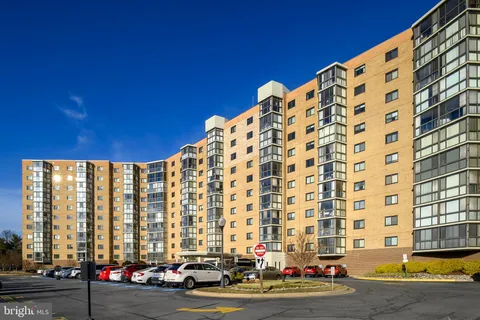 3330 N Leisure World Boulevard Unit 5-1021, Silver Spring, MD 20906 - MLS#: MDMC2167626