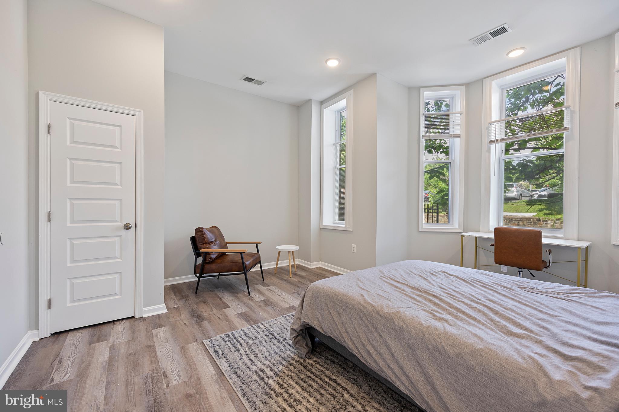 CHARLES NORTH - Residential Lease