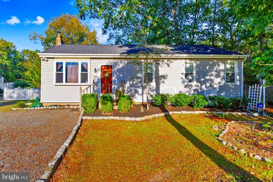 Charming 3 bedroom 1 bath home situated on 1.26 fenced acres! Features include an eat in kitchen with gas cooking, and generous size bedrooms Enjoy the benefits of a newer roof on the home and barn and updated oil burner. The home is serviced by well , oil heat and a wonderful wood burning stove. Additional features include a exterior entry basement, 2 sheds, and a spacious 20 X 30 barn complete with electric and water. The property offers a long driveway ideal for tractors, trucks, cars. Window units for cooling and and a pull down attic ladder for easy access. This home is a great  value  for those seeking outdoor space &  functionality for country living in Shamong. Minutes away to downtown Medford Shopping , Live the lifestyle you desire with Short Distance to Equestrian Center, Trails, and Wharton State Forest Call for your appointment today.